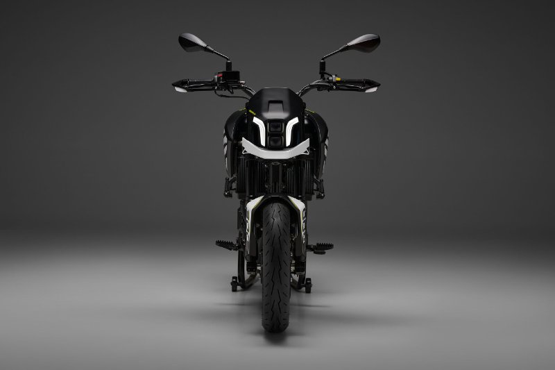 Modèles EICMA 2023  3